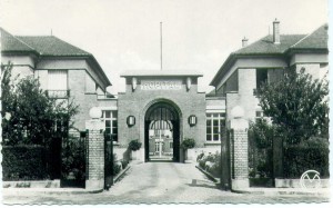 L'hôpital vers 1935. Archives municipales de Pontoise.